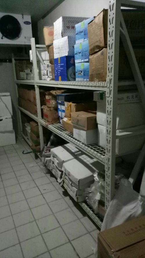 逸天地店仓库自查图片10.10